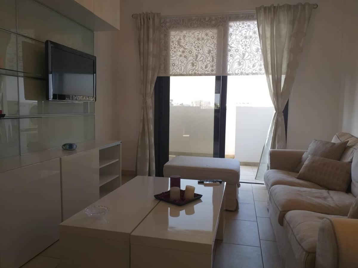Horizon Luxury Apartment 4 Larnaca Exterior photo