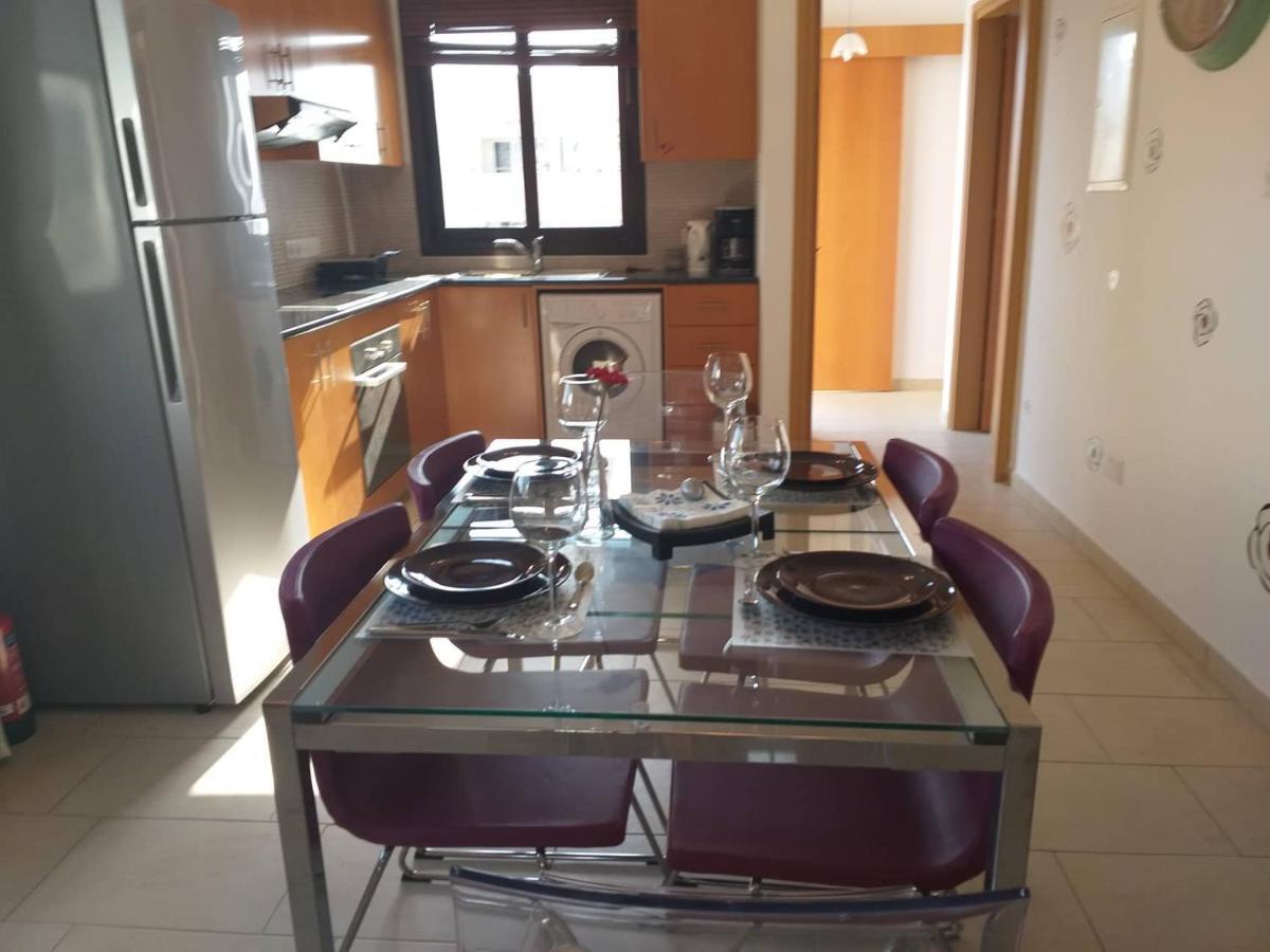 Horizon Luxury Apartment 4 Larnaca Exterior photo