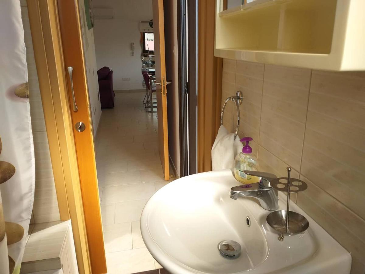 Horizon Luxury Apartment 4 Larnaca Exterior photo